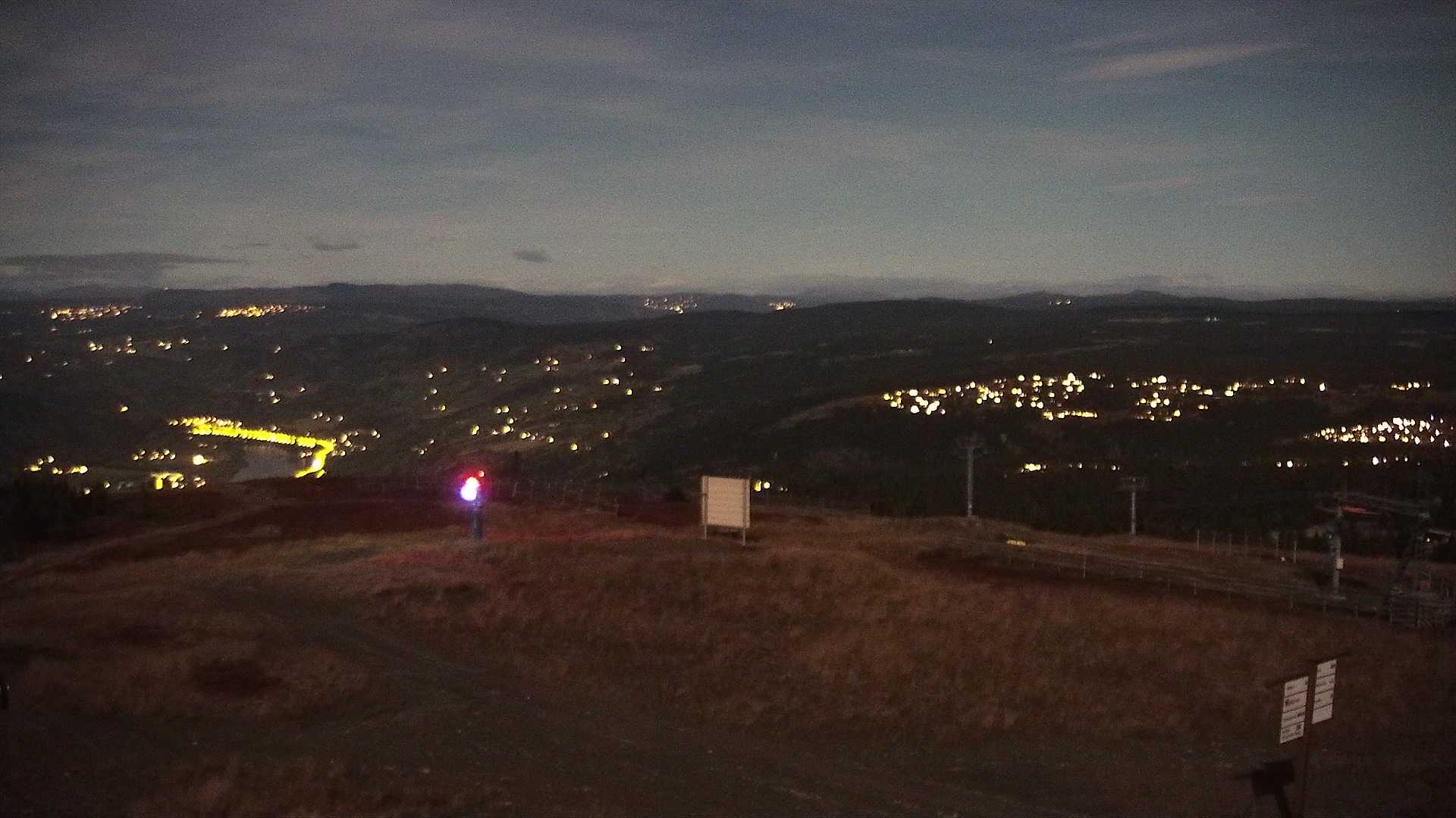Hafjell Vidsyn Express - View 2 snow cam captured at 26 September 2026 at 11:53 pm GMT+2