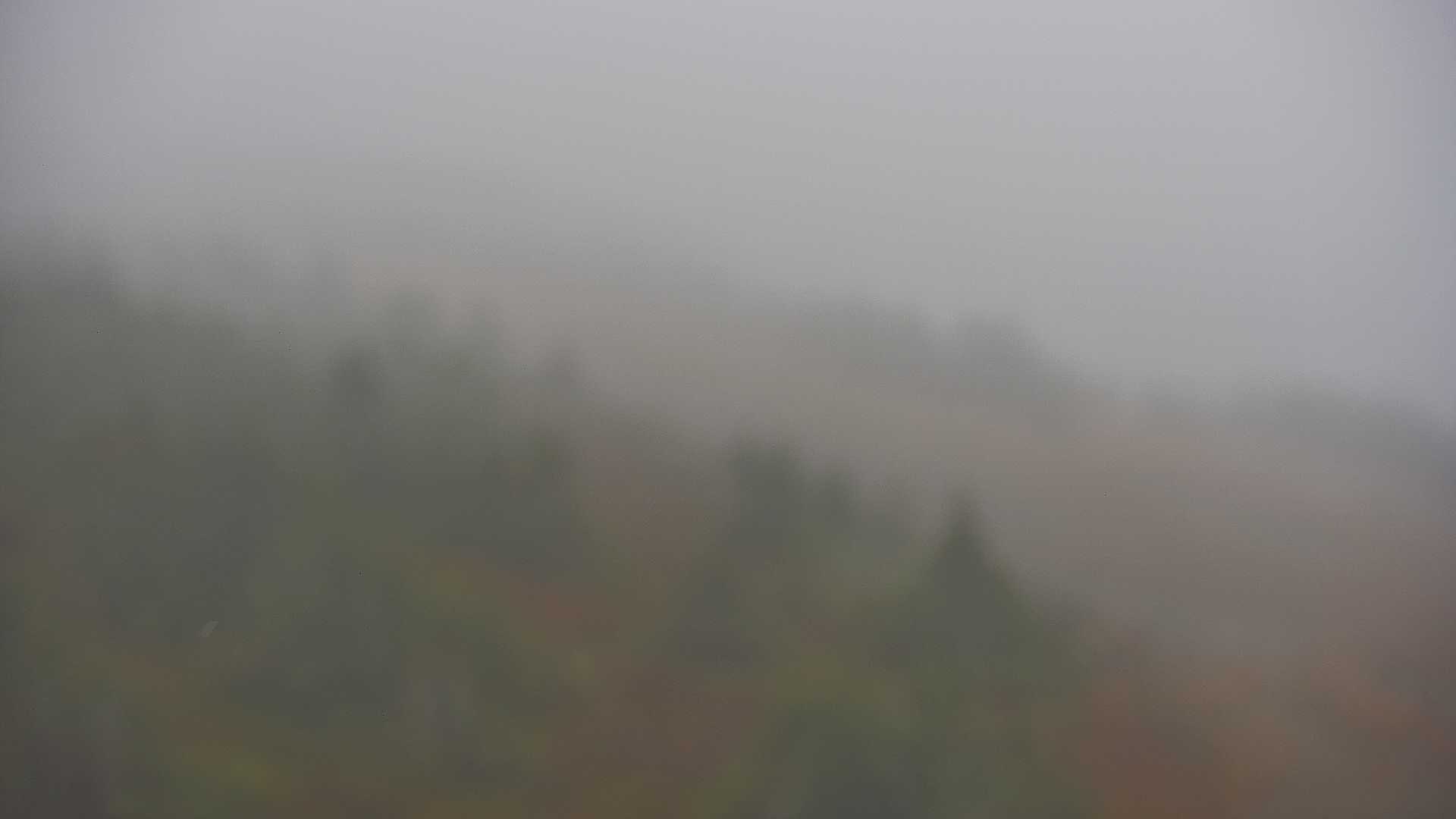 Hafjell Vidsyn Express - View 3 snow cam captured at 15 September 2026 at 6:47 pm GMT+2