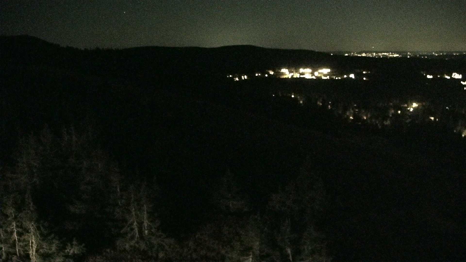 Hafjell Vidsyn Express - View 3 snow cam captured at 21 September 2026 at 11:54 pm GMT+2