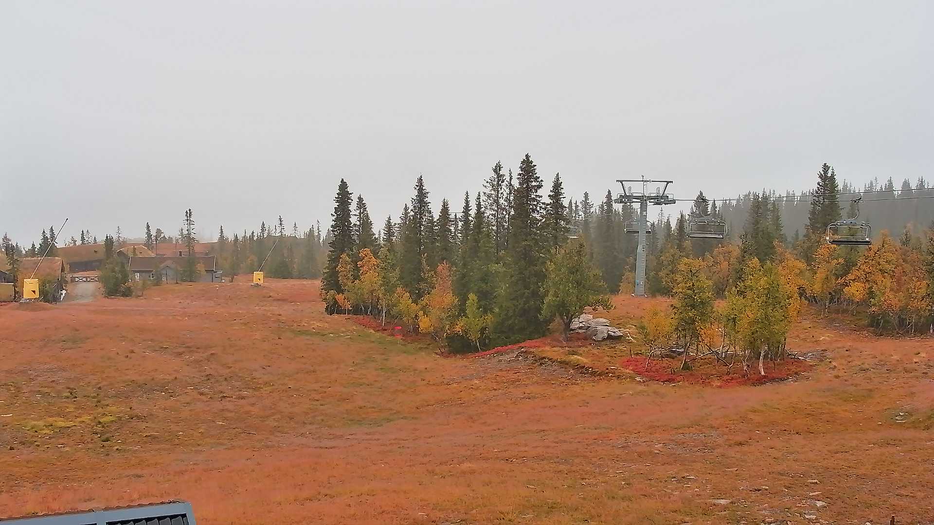 Kvitfjell Varden - View 1 snow cam captured at 15 September 2026 at 6:15 pm GMT+2
