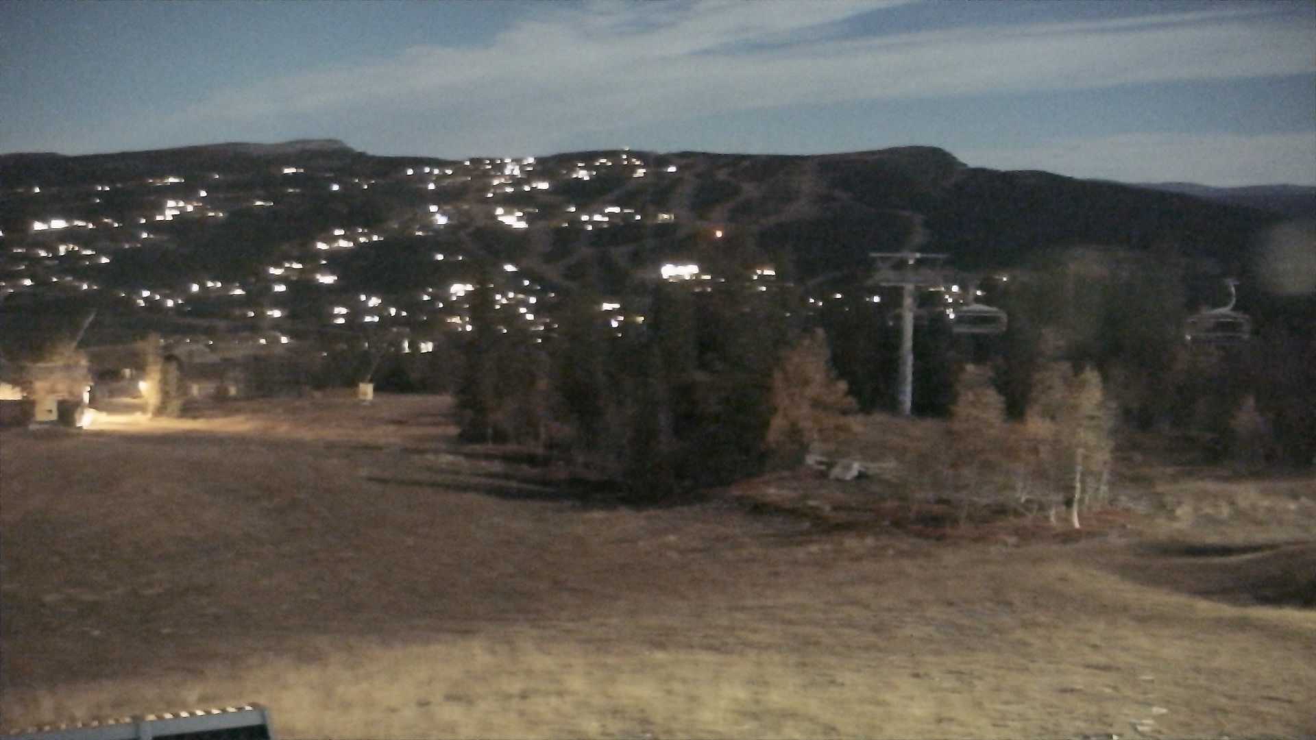 Kvitfjell Varden - View 1 snow cam captured at 28 September 2026 at 11:56 pm GMT+2