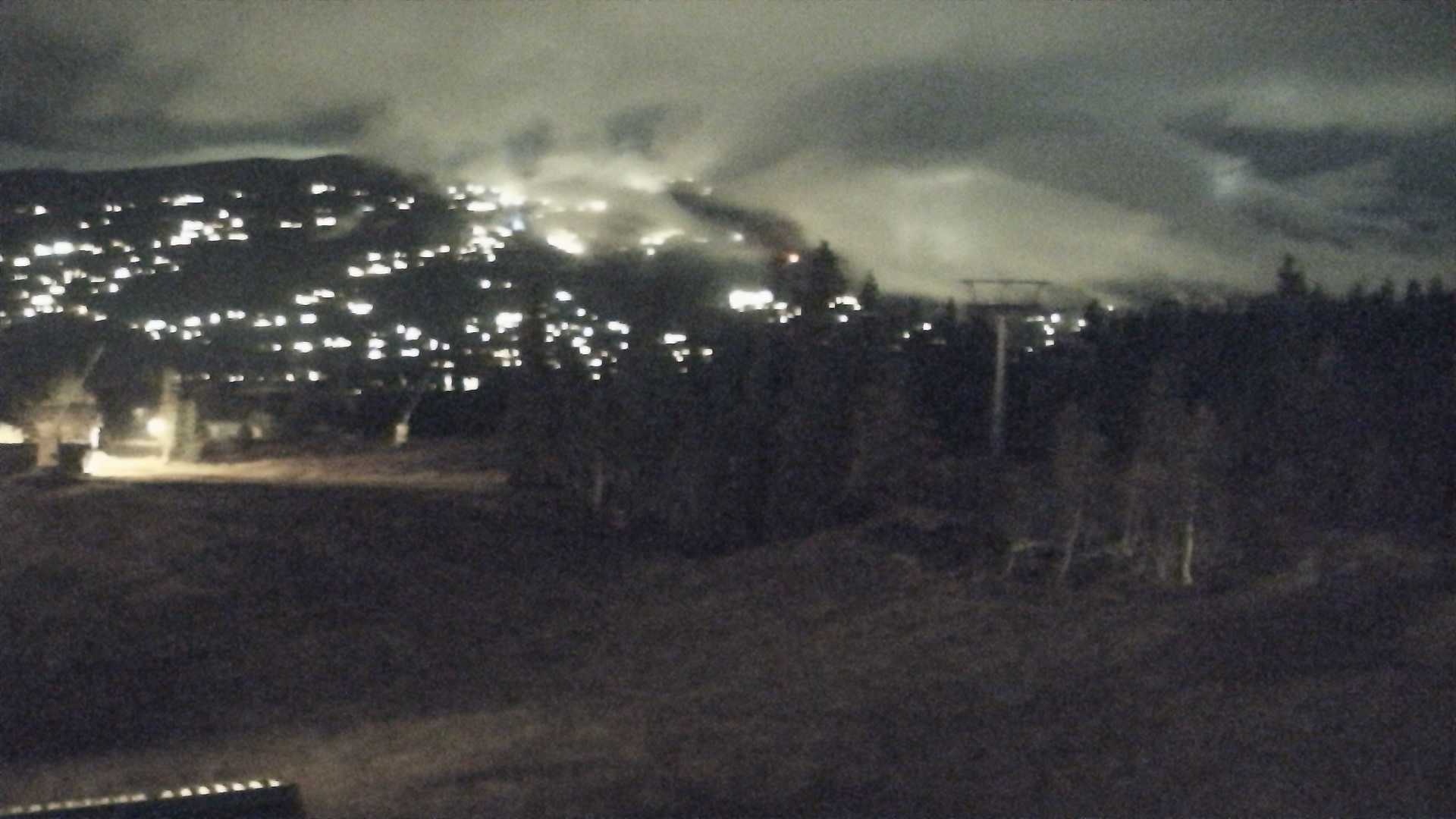 Kvitfjell Varden - View 1 snow cam captured at 2 October 2026 at 11:42 pm GMT+2