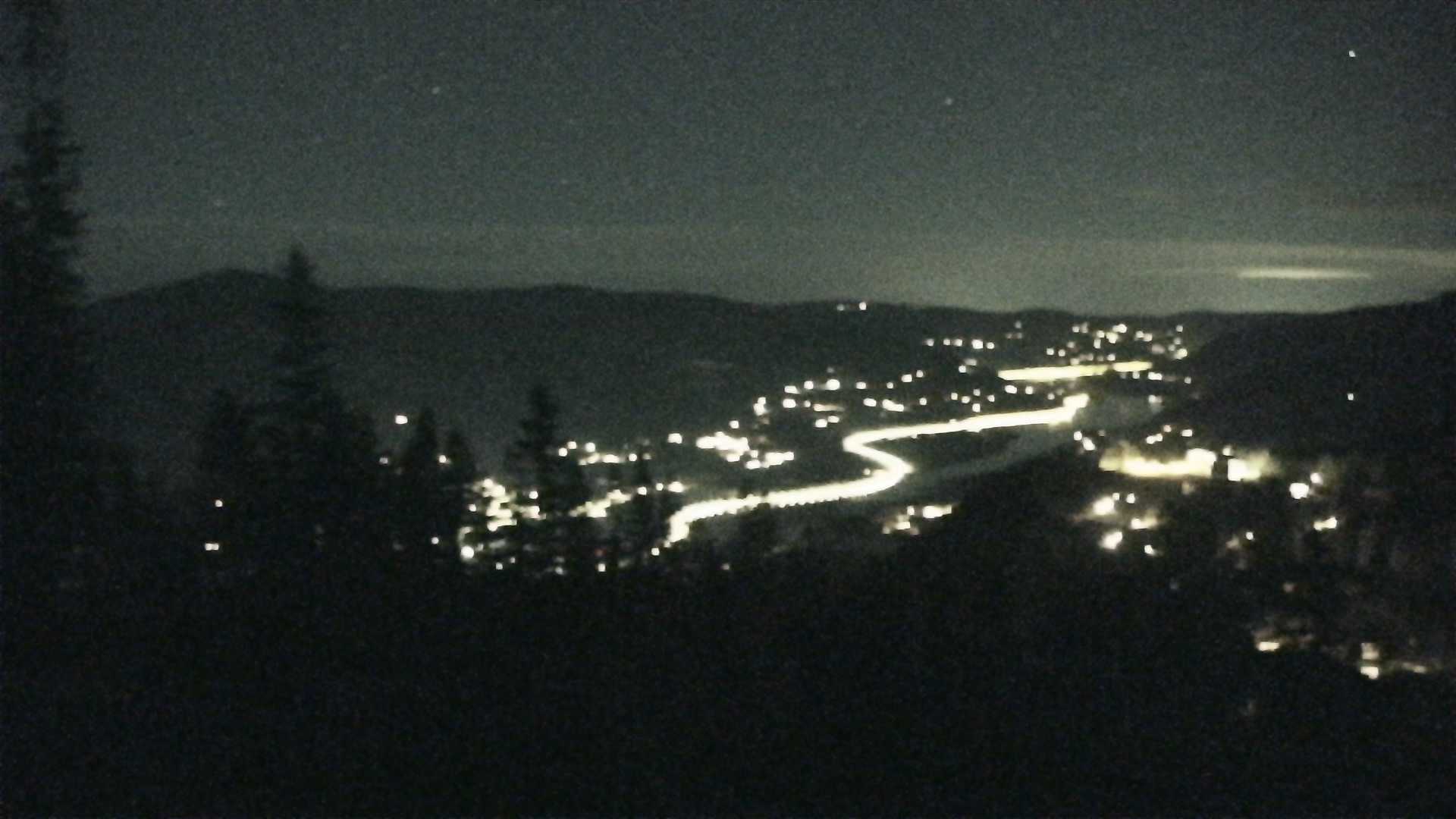 Kvitfjell Middle Station - View 1 snow cam captured at 3 October 2026 at 11:52 pm GMT+2