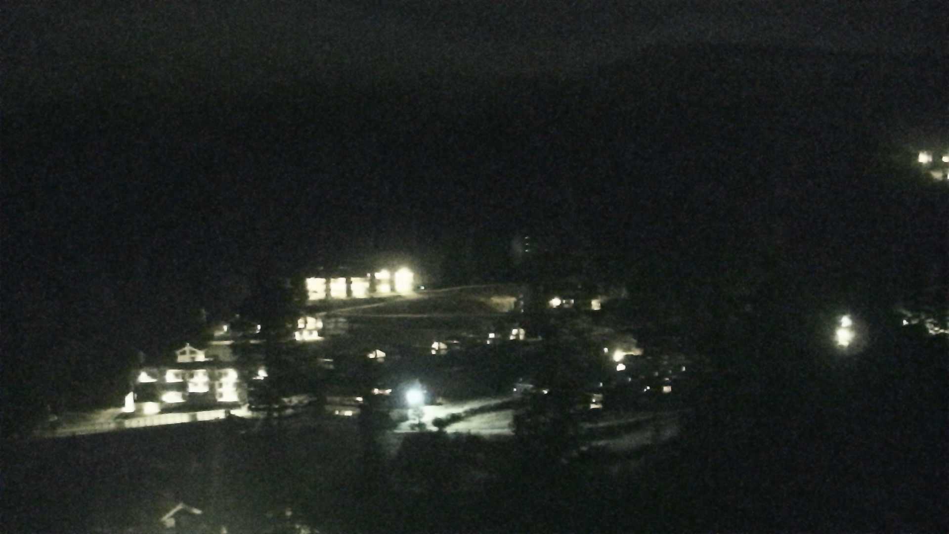 Kvitfjell Middle Station - View 3 snow cam captured at 14 September 2026 at 11:55 pm GMT+2