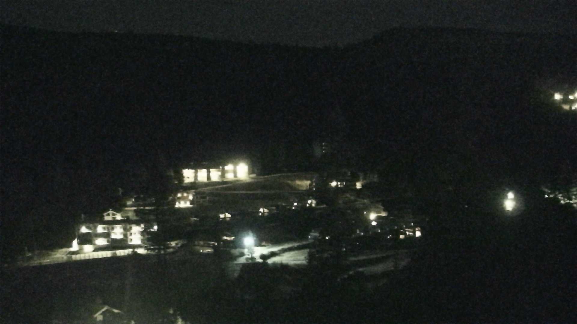 Kvitfjell Middle Station - View 3 snow cam captured at 21 September 2026 at 11:58 pm GMT+2