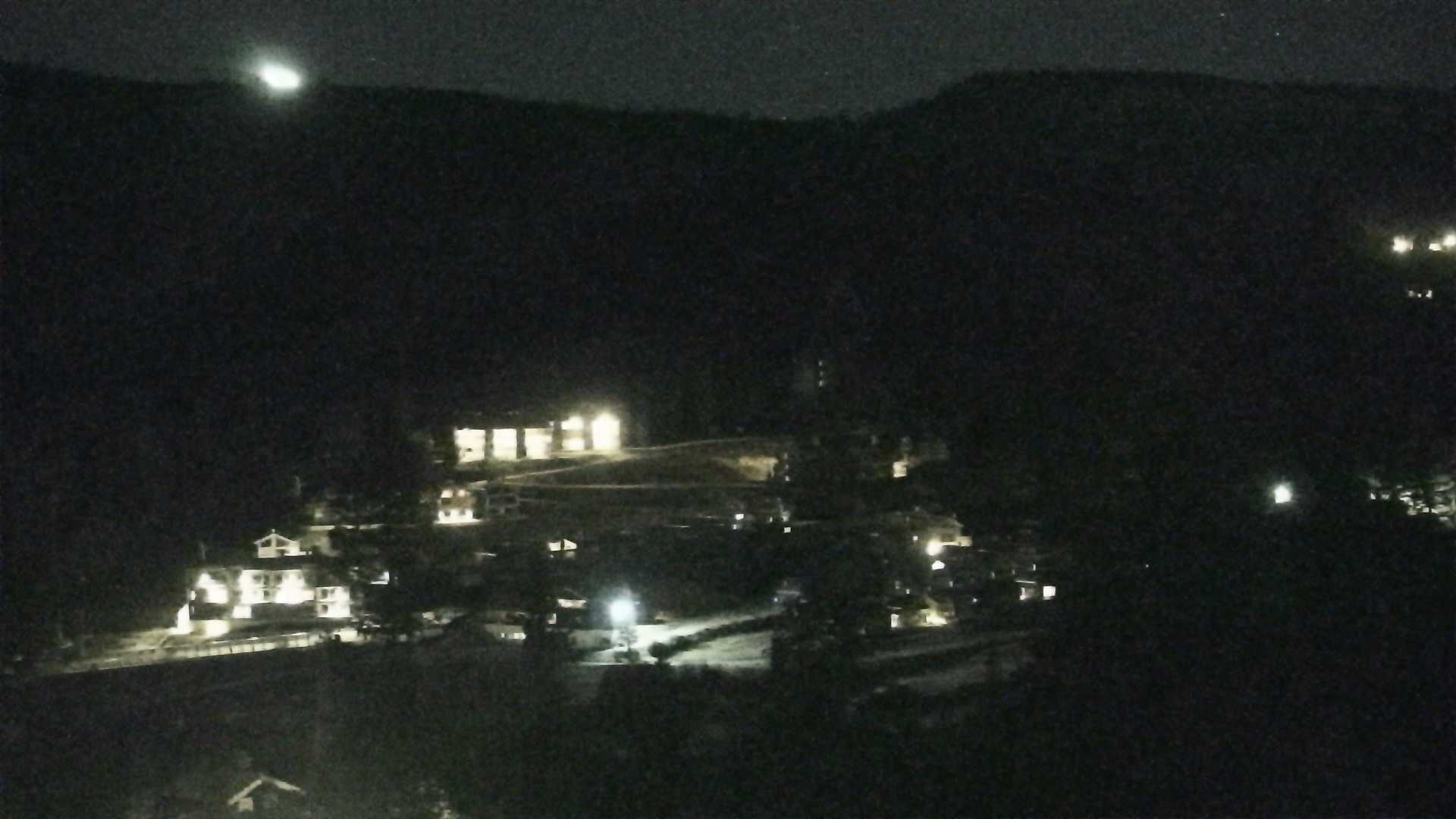 Kvitfjell Middle Station - View 3 snow cam captured at 6 October 2026 at 3:40 am GMT+2