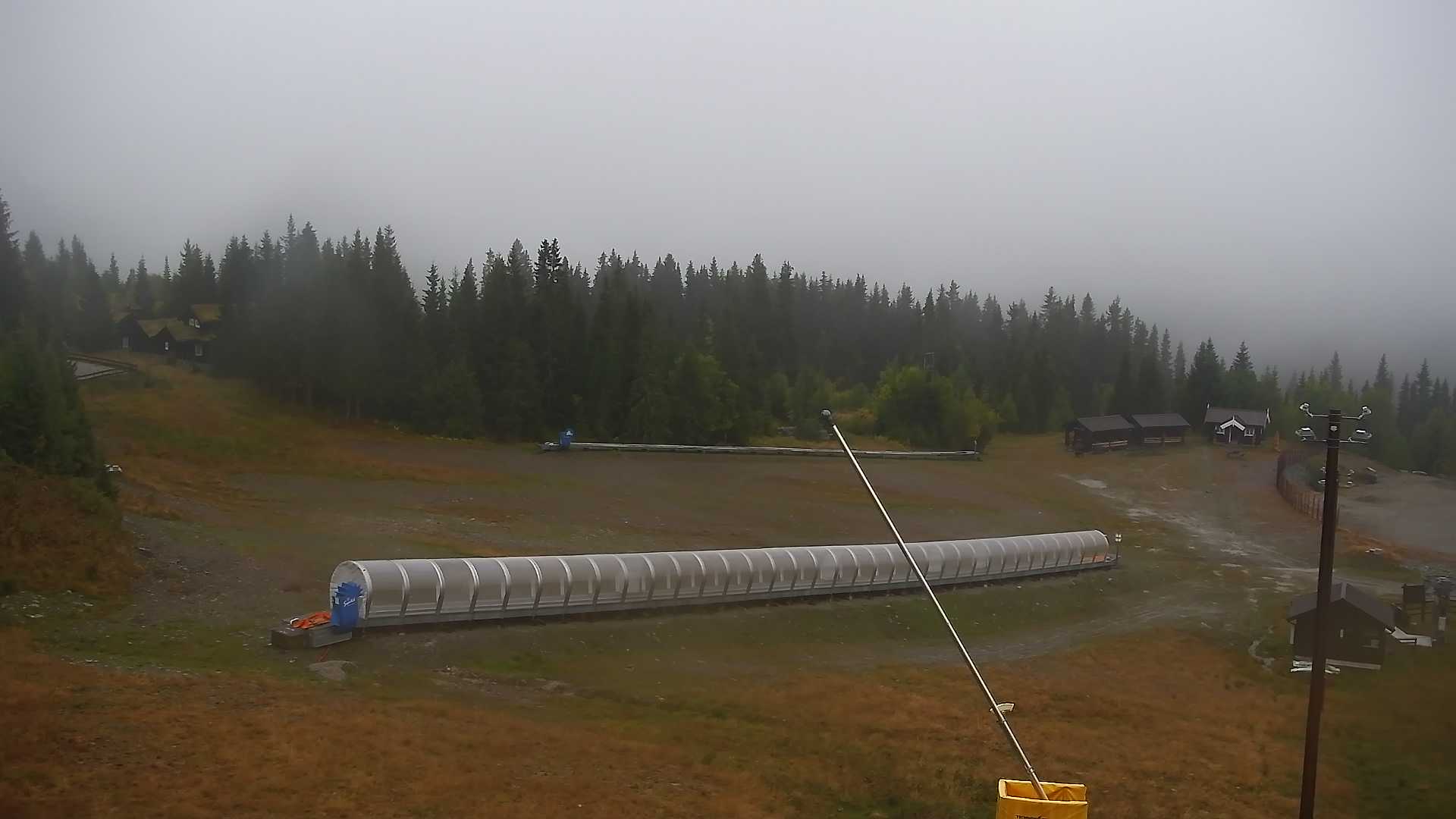Kvitfjell Skitorget - View 1 snow cam captured at 15 September 2026 at 6:15 pm GMT+2