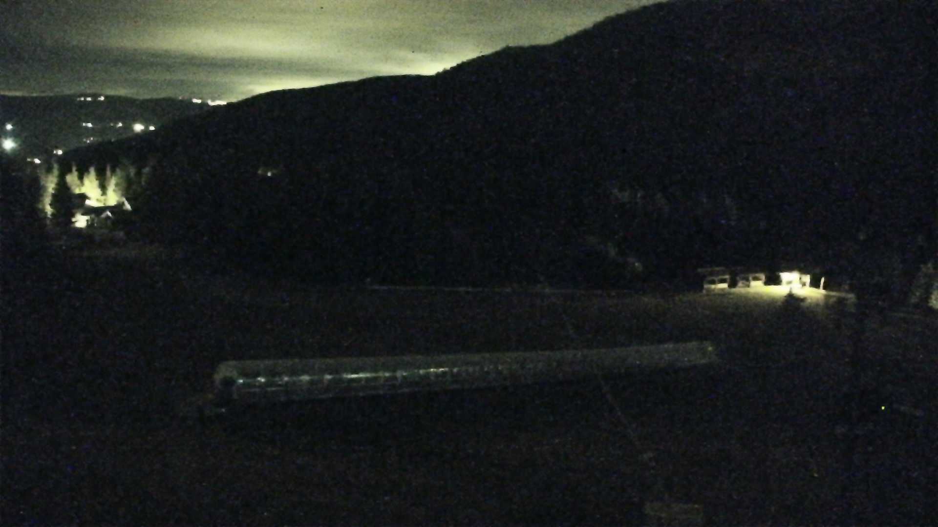 Kvitfjell Skitorget - View 1 snow cam captured at 16 September 2026 at 11:49 pm GMT+2
