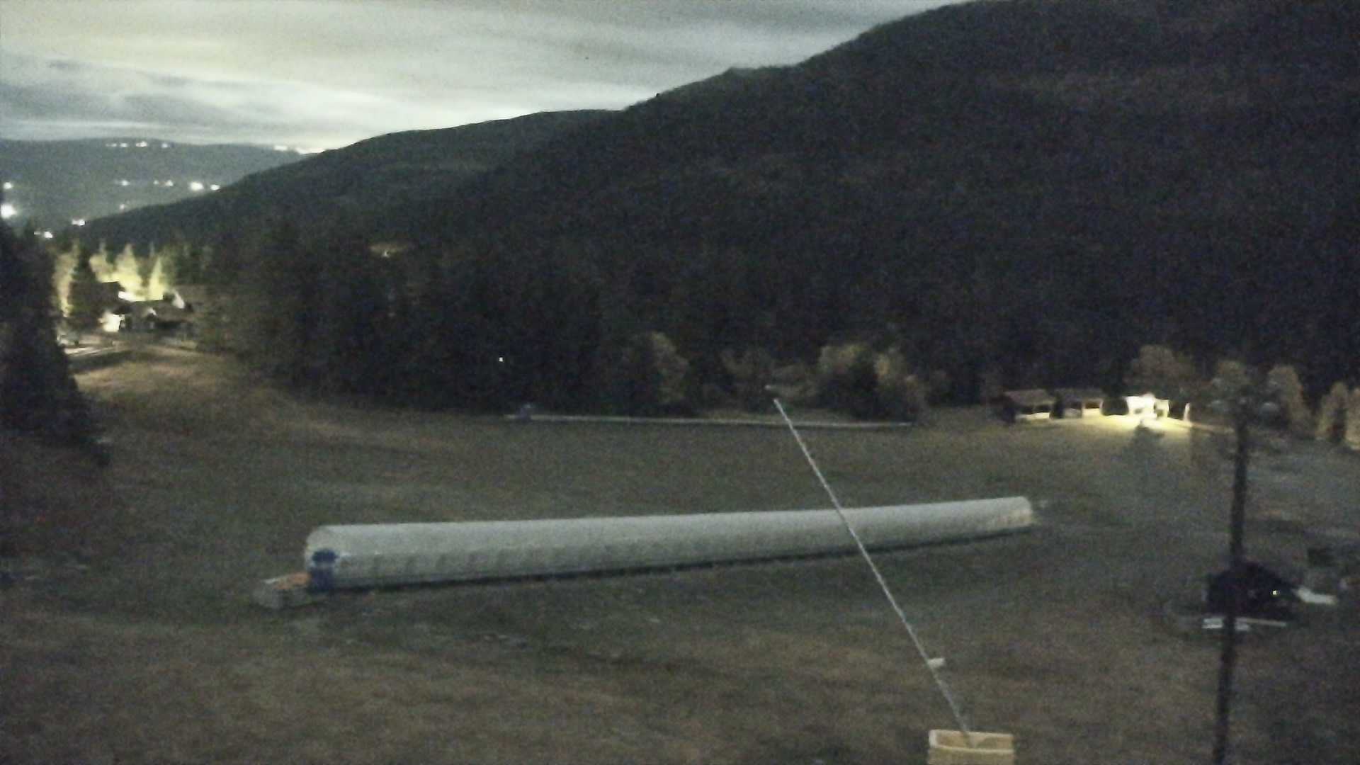 Kvitfjell Skitorget - View 1 snow cam captured at 29 September 2026 at 11:41 pm GMT+2