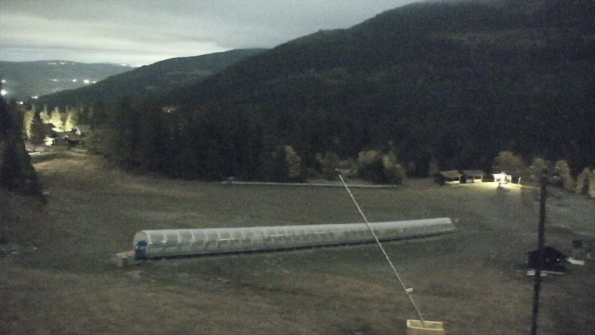 Kvitfjell Skitorget - View 1 snow cam captured at 30 September 2026 at 5:32 am GMT+2