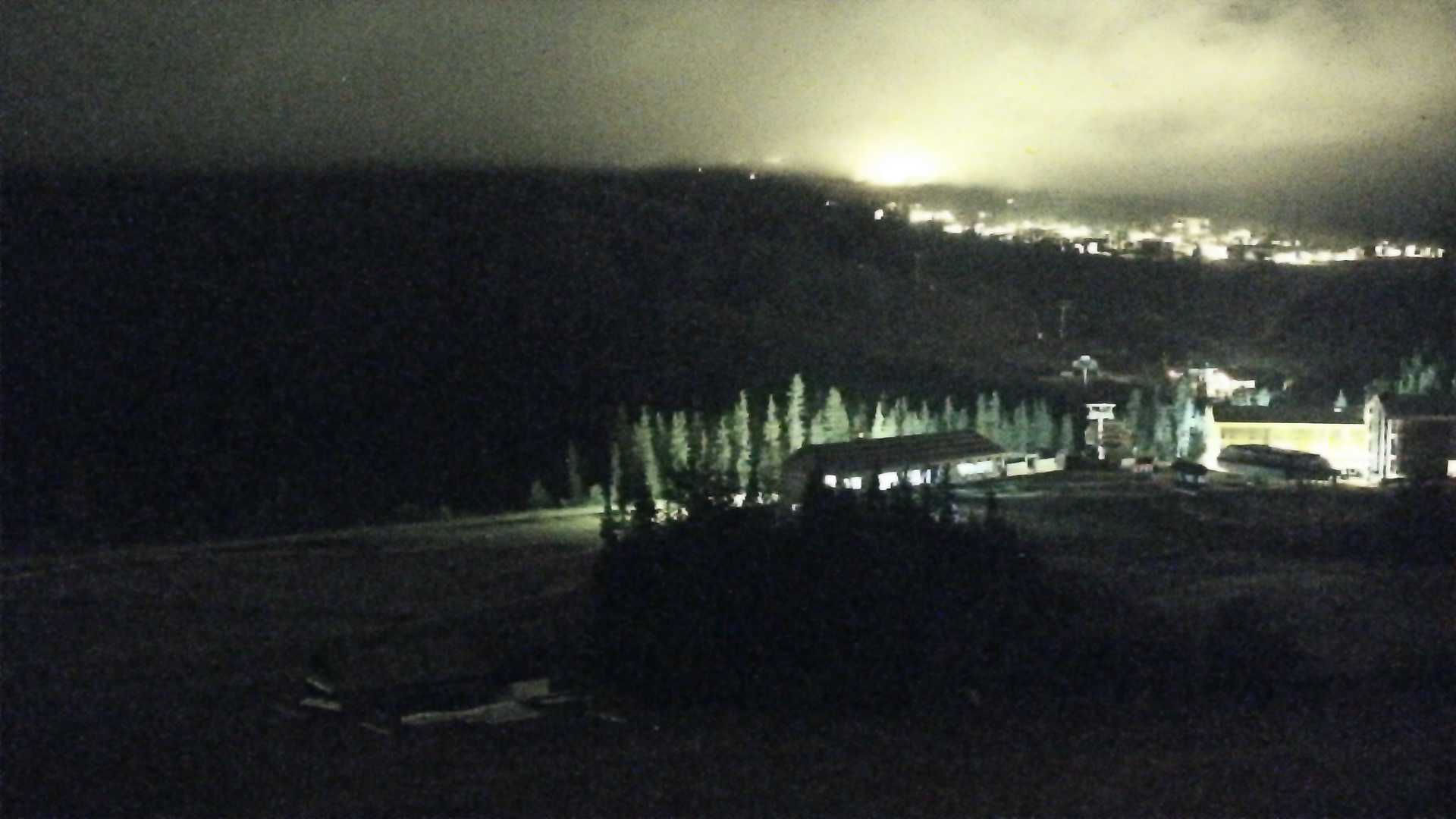 Kvitfjell Skitorget - View 2 snow cam captured at 14 September 2026 at 11:55 pm GMT+2