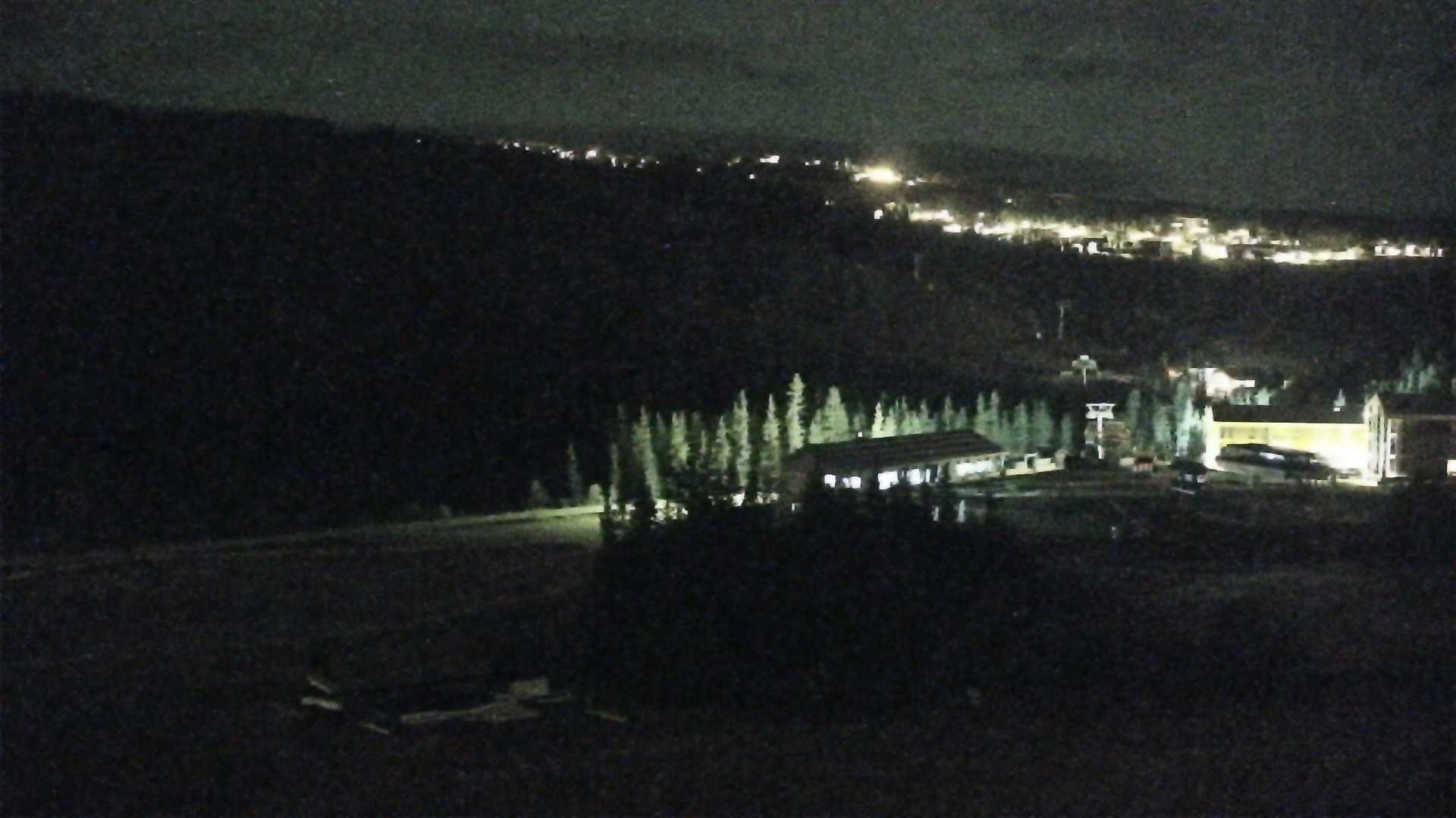 Kvitfjell Skitorget - View 2 snow cam captured at 17 September 2026 at 11:50 pm GMT+2