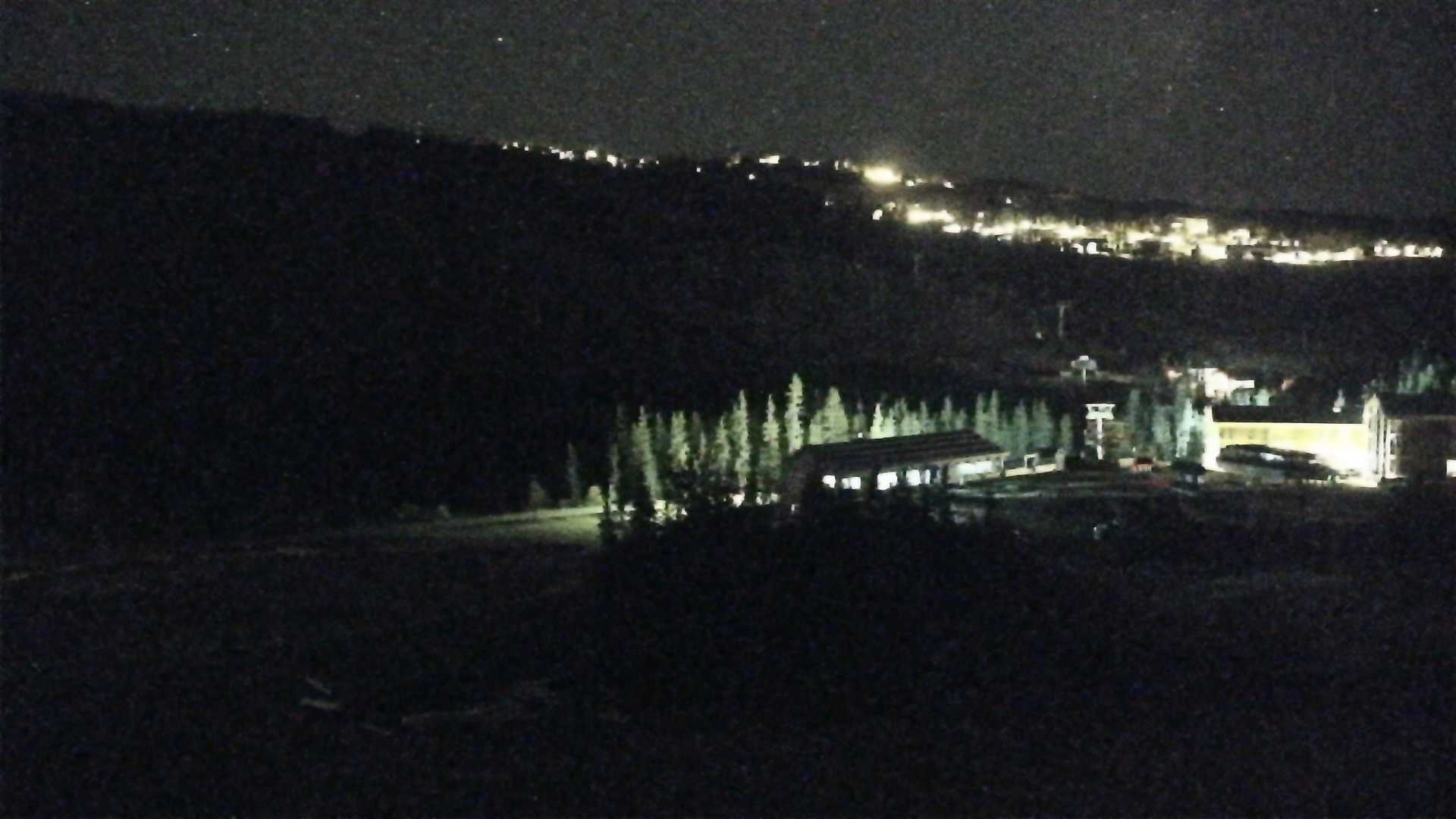 Kvitfjell Skitorget - View 2 snow cam captured at 19 September 2026 at 11:56 pm GMT+2