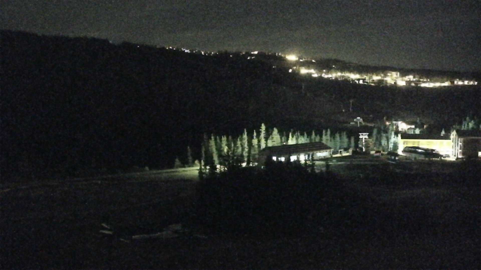 Kvitfjell Skitorget - View 2 snow cam captured at 21 September 2026 at 11:58 pm GMT+2