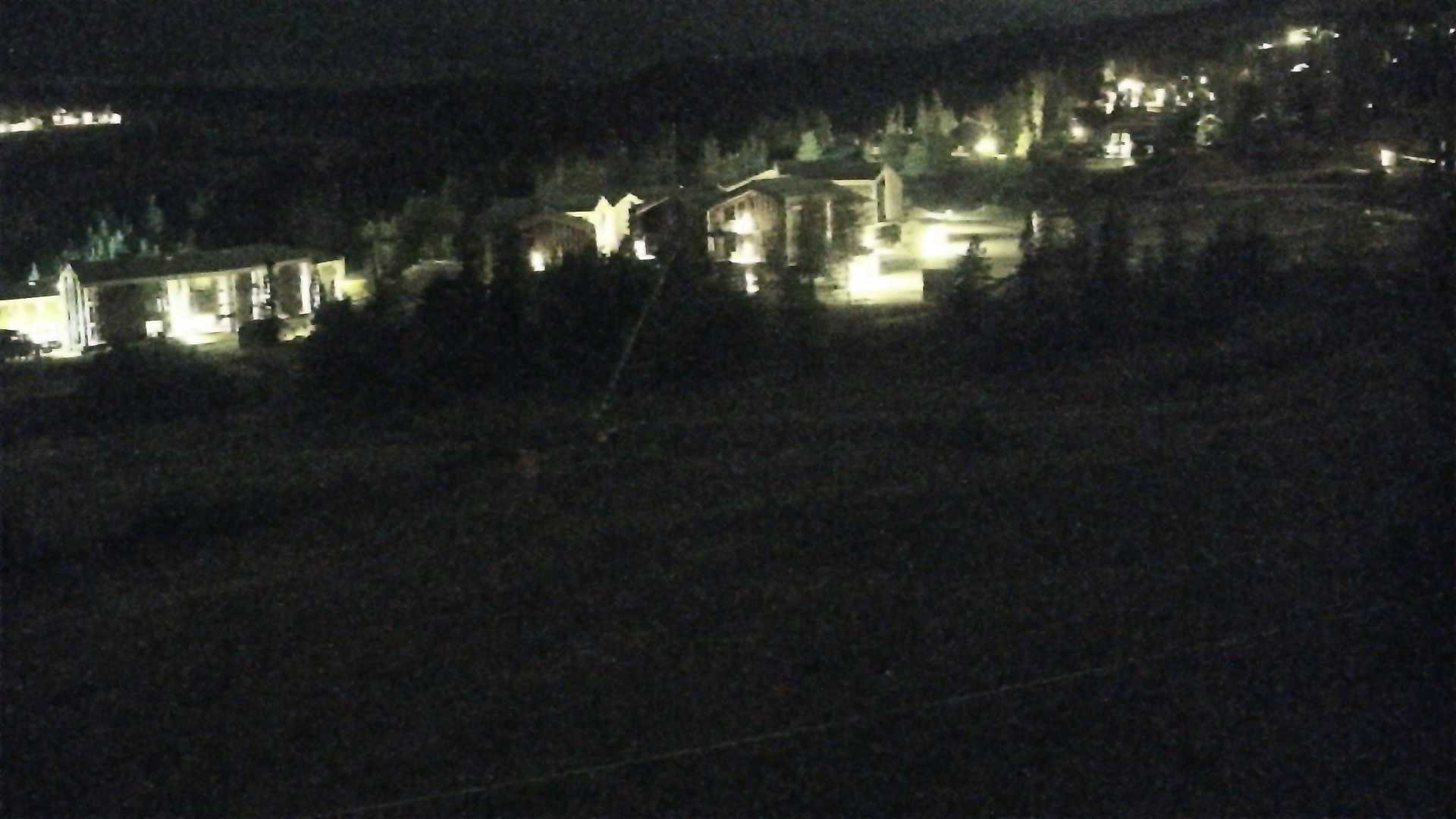 Kvitfjell Skitorget - View 3 snow cam captured at 18 September 2026 at 11:51 pm GMT+2