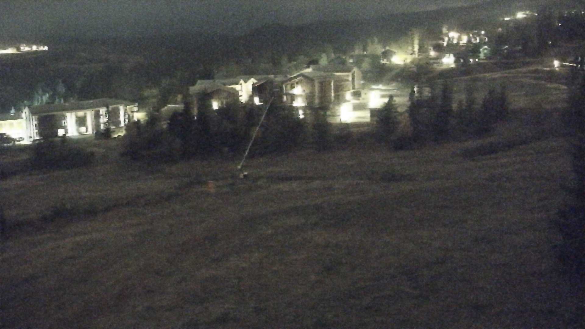 Kvitfjell Skitorget - View 3 snow cam captured at 1 October 2026 at 11:49 pm GMT+2
