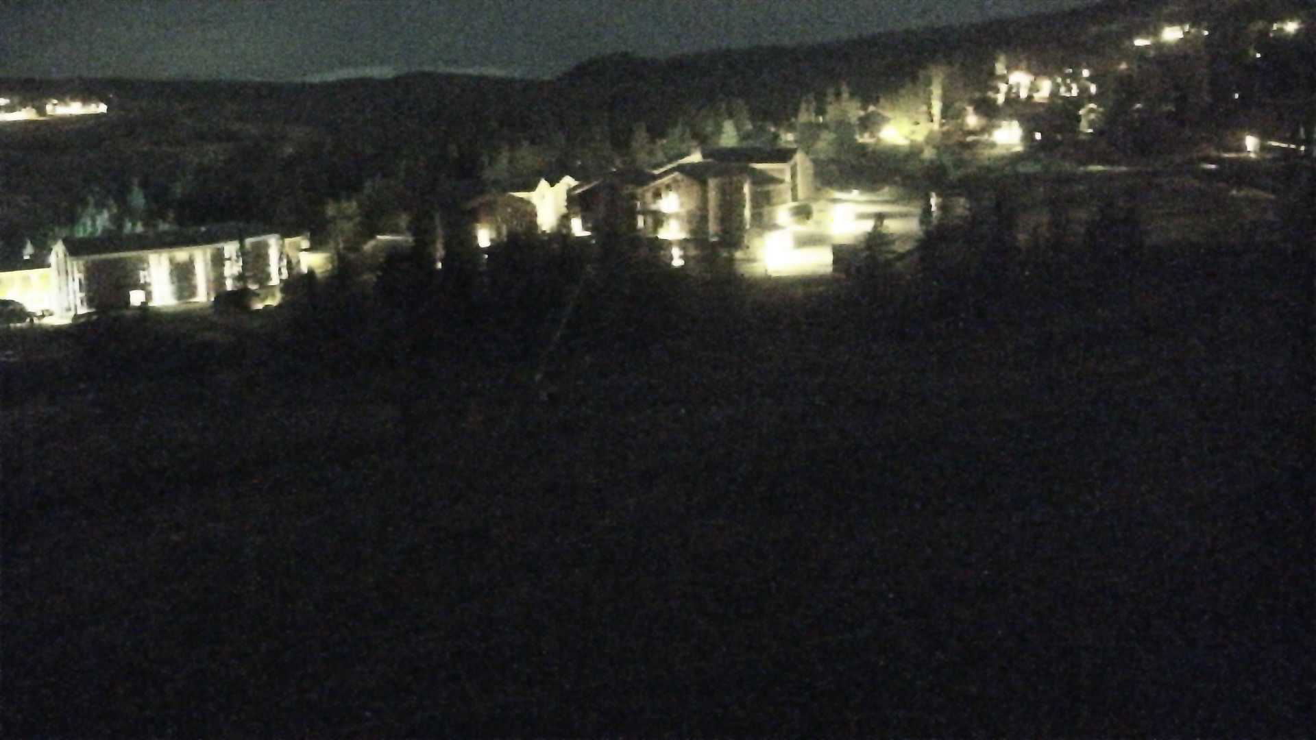 Kvitfjell Skitorget - View 3 snow cam captured at 3 October 2026 at 11:53 pm GMT+2