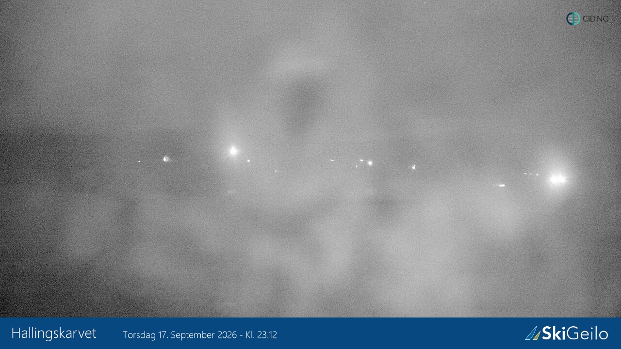 Geilo Geilotoppen Hallingskarvet snow cam captured at 17 September 2026 at 11:16 pm GMT+2