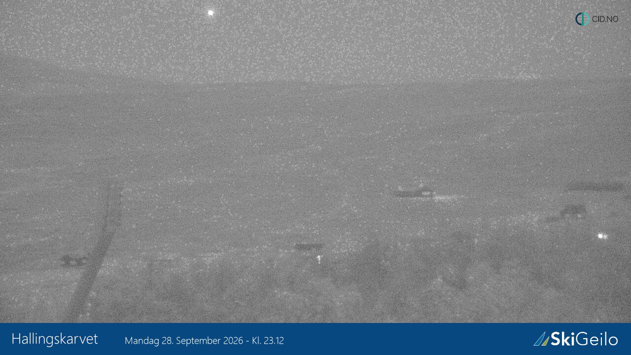 Geilo Geilotoppen Hallingskarvet snow cam captured at 28 September 2026 at 11:22 pm GMT+2
