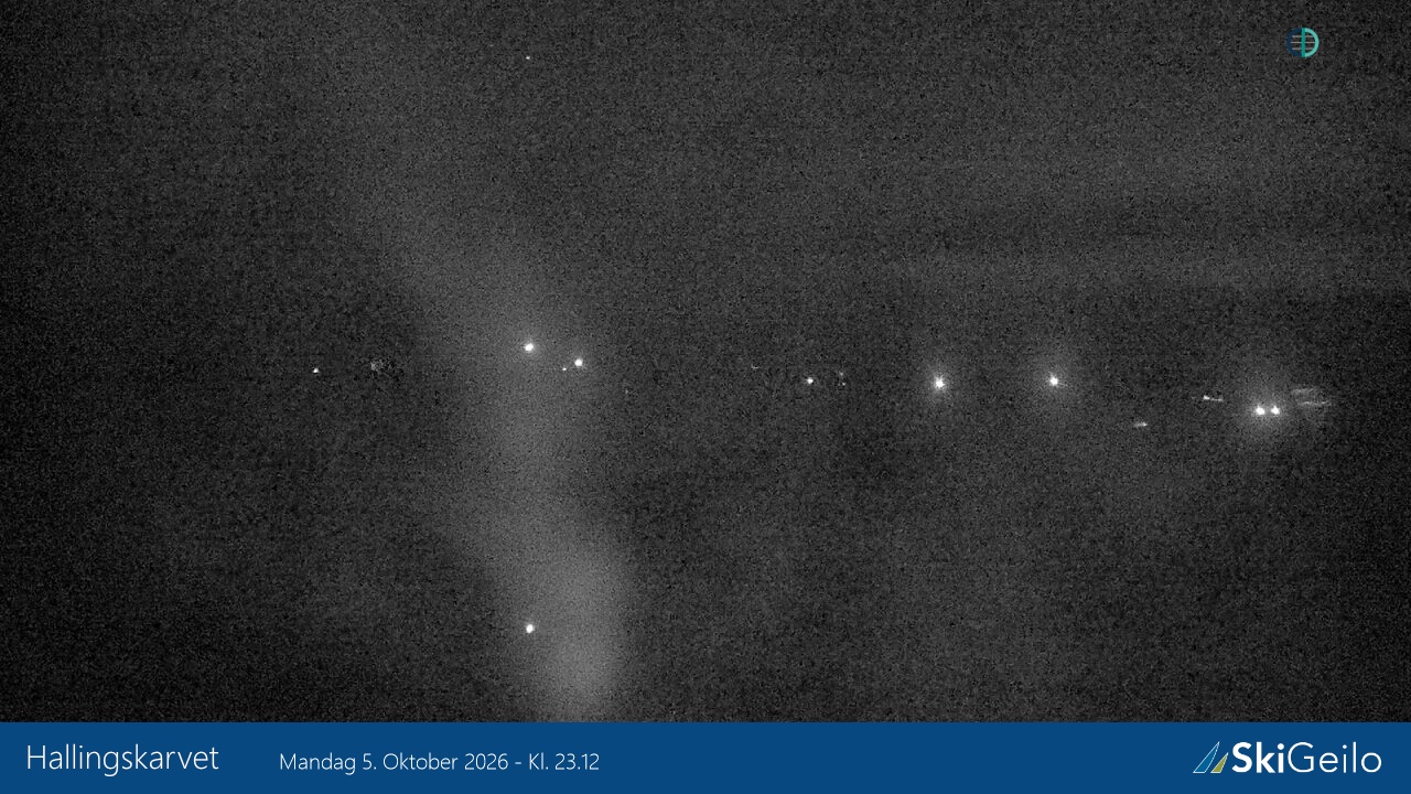 Geilo Geilotoppen Hallingskarvet snow cam captured at 5 October 2026 at 11:17 pm GMT+2