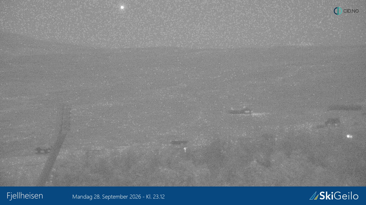 Geilo Fjellheisen snow cam captured at 28 September 2026 at 11:22 pm GMT+2
