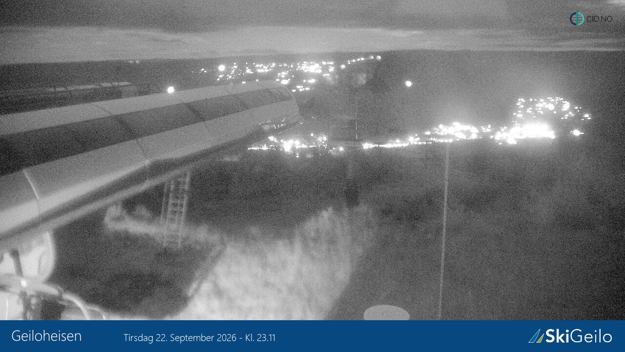 Geilo Geilotoppen Geiloheisen snow cam captured at 22 September 2026 at 11:21 pm GMT+2
