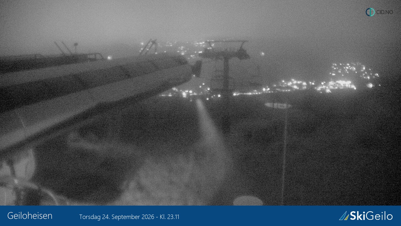 Geilo Geilotoppen Geiloheisen snow cam captured at 24 September 2026 at 11:18 pm GMT+2