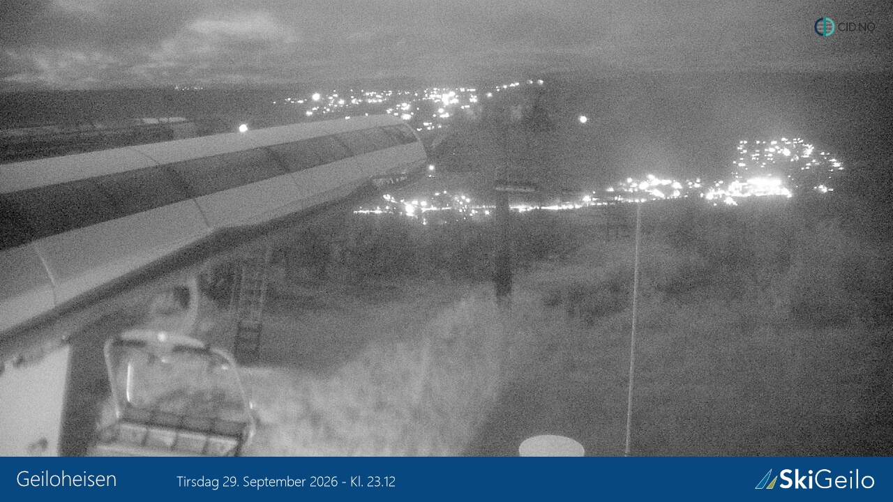 Geilo Geilotoppen Geiloheisen snow cam captured at 29 September 2026 at 11:30 pm GMT+2