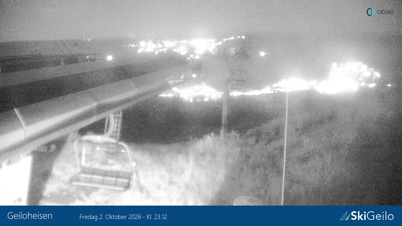 Geilo Geilotoppen Geiloheisen snow cam captured at 2 October 2026 at 11:32 pm GMT+2