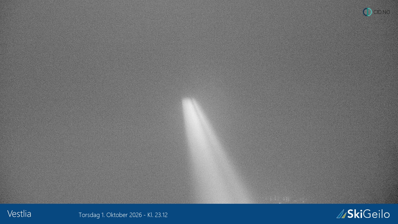 Geilo Geilotoppen Vestlia snow cam captured at 1 October 2026 at 11:30 pm GMT+2