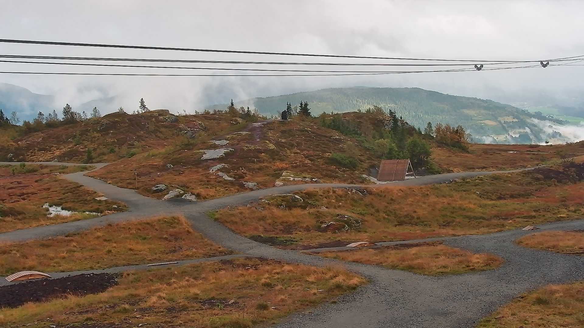 Voss Hangurstoppen & Trollbakken snow cam captured at 15 September 2026 at 6:11 pm GMT+2