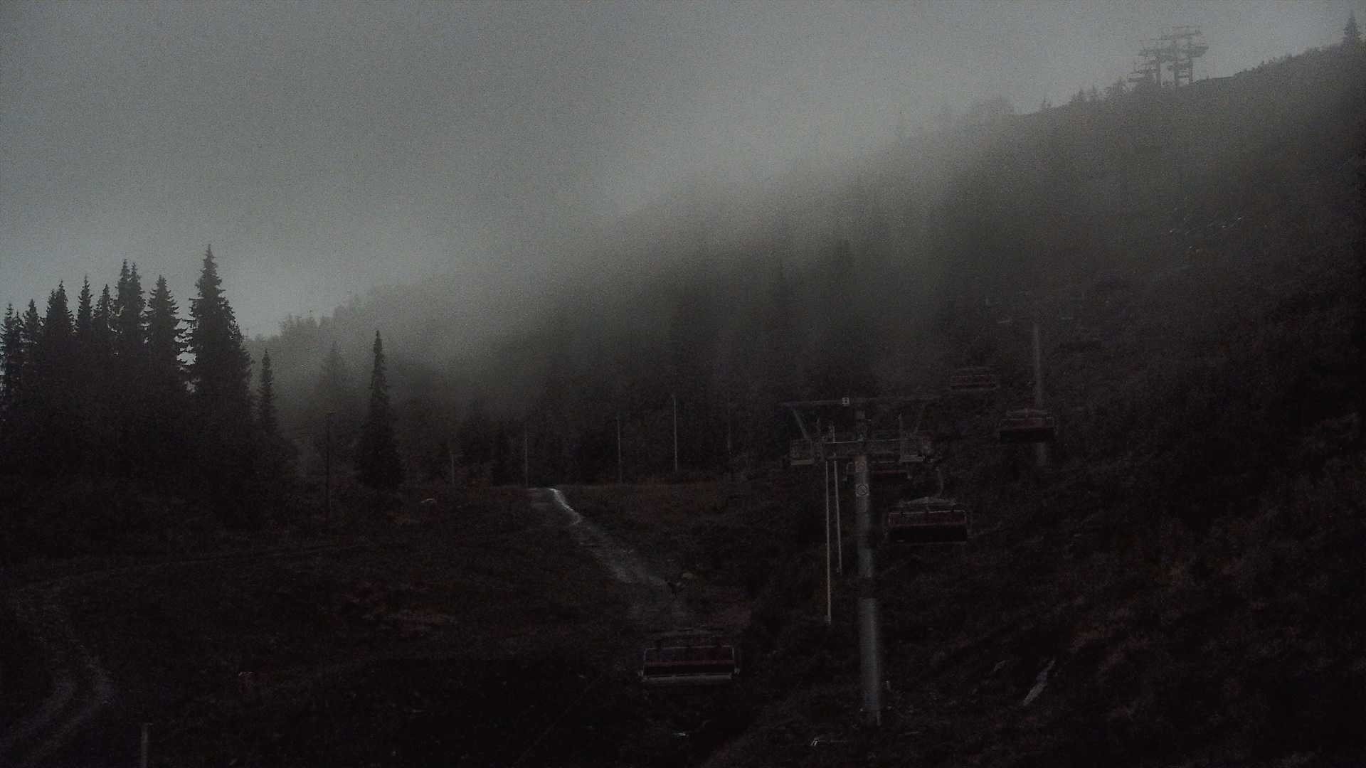 Voss Slettafjell Family Trail snow cam captured at 25 September 2026 at 11:59 pm GMT+2