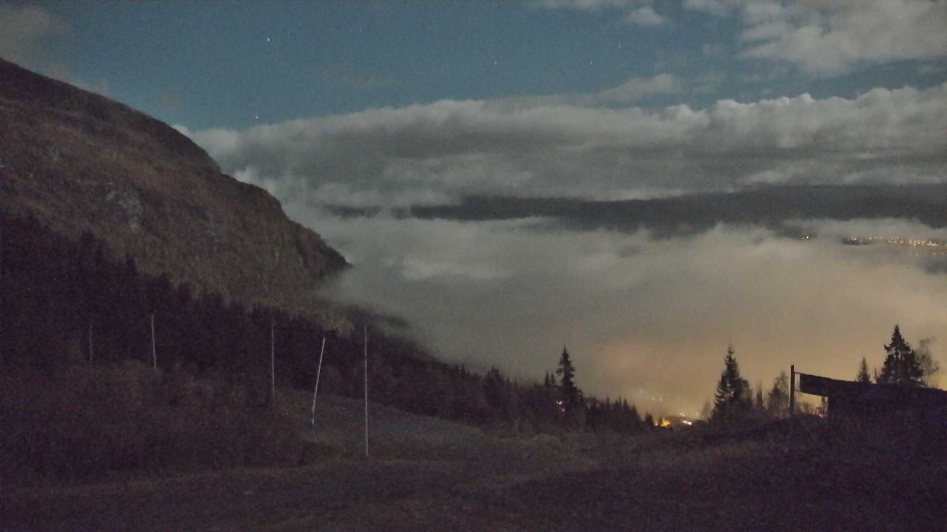 Voss Alphaparken snow cam captured at 28 September 2026 at 11:53 pm GMT+2