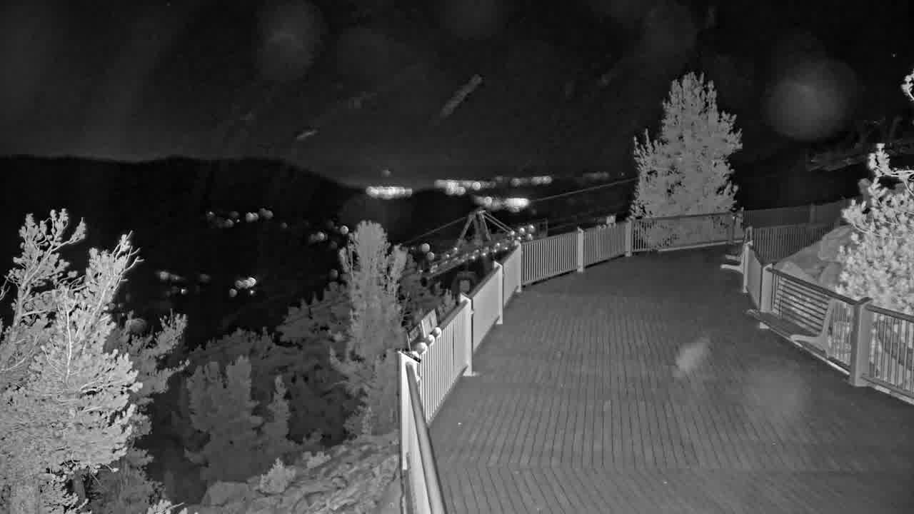 Heavenly Midstation at the Gondola snow cam captured at 3 October 2026 at 11:58 pm GMT-7