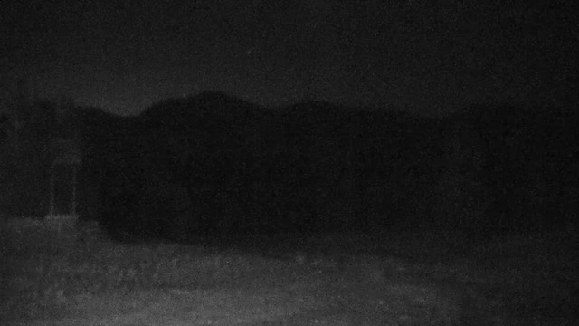 Winter Park Lunch Rock snow cam captured at 4 October 2026 at 11:57 pm GMT-6
