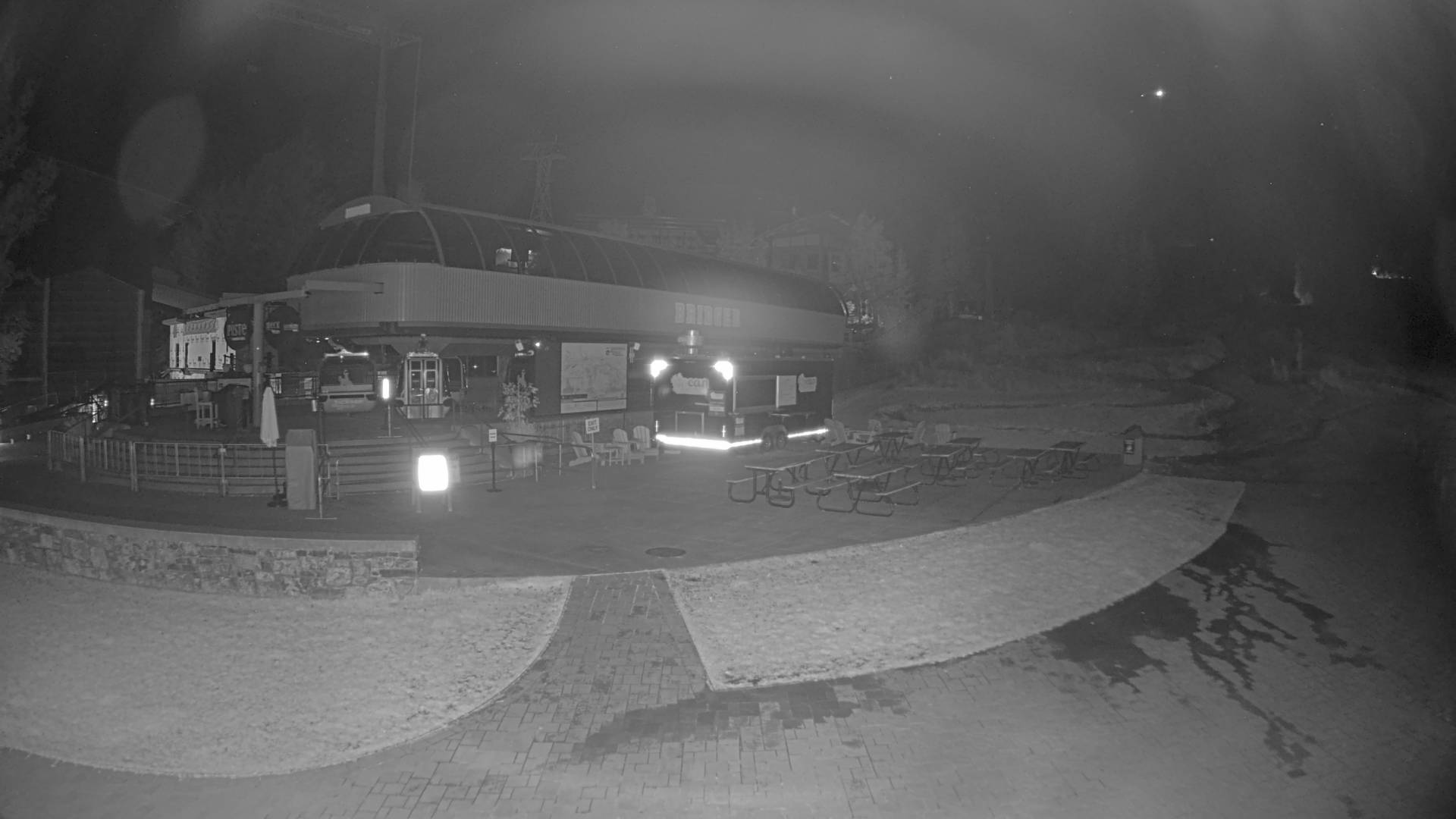 Jackson Hole Base of Bridger Gondola snow cam captured at 3 October 2026 at 11:52 pm GMT-6