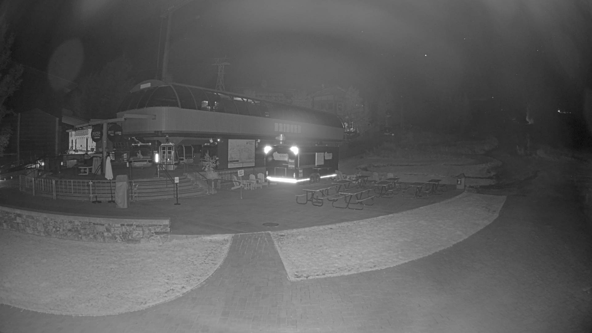 Jackson Hole Base of Bridger Gondola snow cam captured at 5 October 2026 at 9:13 pm GMT-6