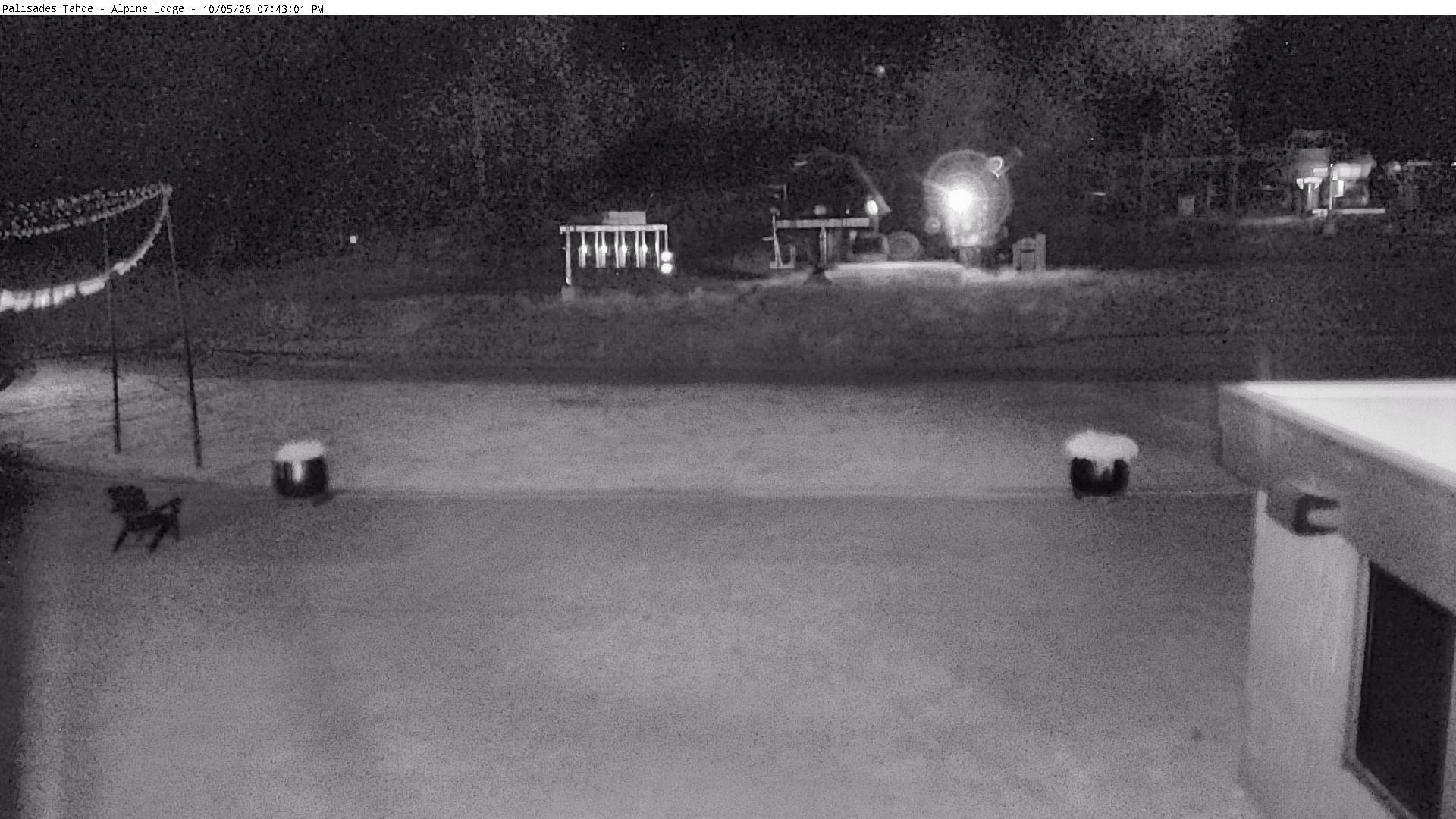 Palisades Tahoe Alpine Peak / Lodge Base snow cam captured at 5 October 2026 at 7:47 pm GMT-7