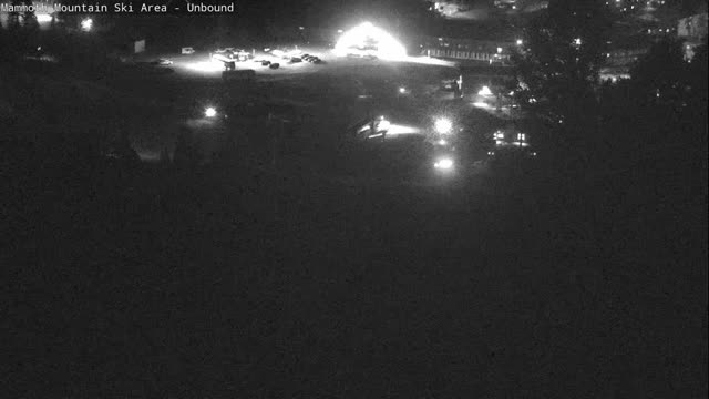 Mammoth Mountain Unbound Main Park snow cam captured at 4 October 2026 at 11:53 pm GMT-7
