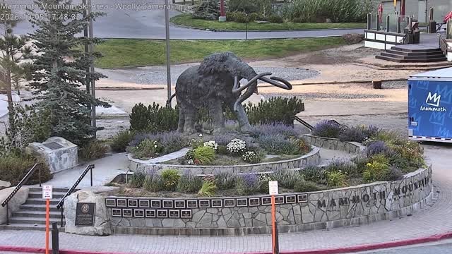 Mammoth Mountain Woolly Cam at Main Lodge snow cam captured at 5 October 2026 at 5:48 pm GMT-7