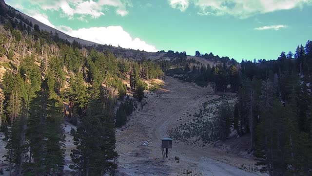 Mammoth Mountain The Outpost snow cam captured at 5 October 2026 at 5:47 pm GMT-7