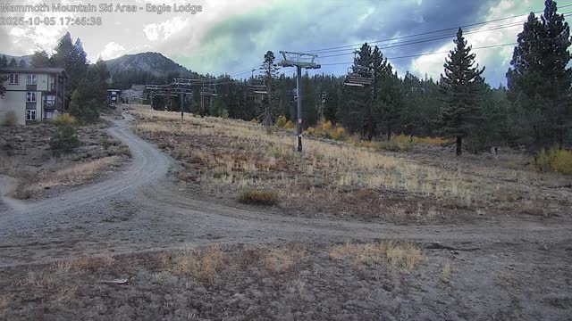 Mammoth Mountain Eagle Lodge snow cam captured at 5 October 2026 at 5:46 pm GMT-7