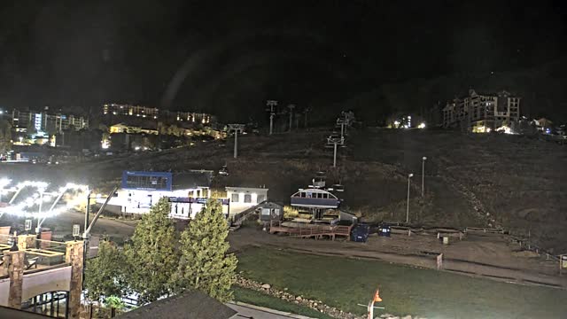 Steamboat Christie Peak Express & Wild Blue Gondola snow cam captured at 3 October 2026 at 11:55 pm GMT-6