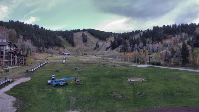 Deer Valley Snow Park Lodge snow cam captured at 5 October 2026 at 6:51 pm GMT-6