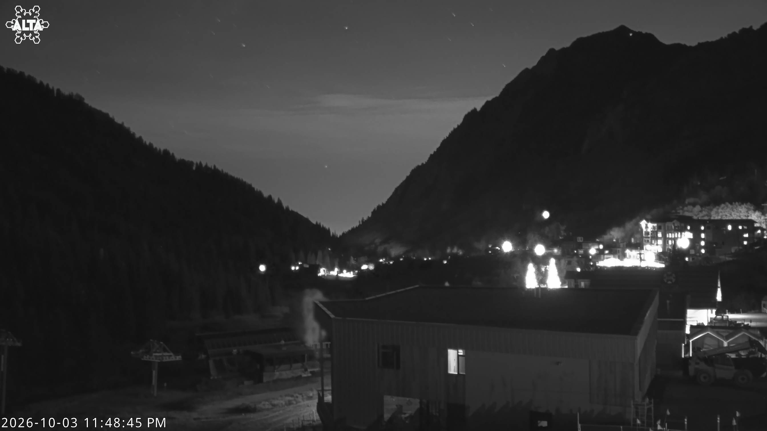 Alta Mount Superior snow cam captured at 3 October 2026 at 11:52 pm GMT-6